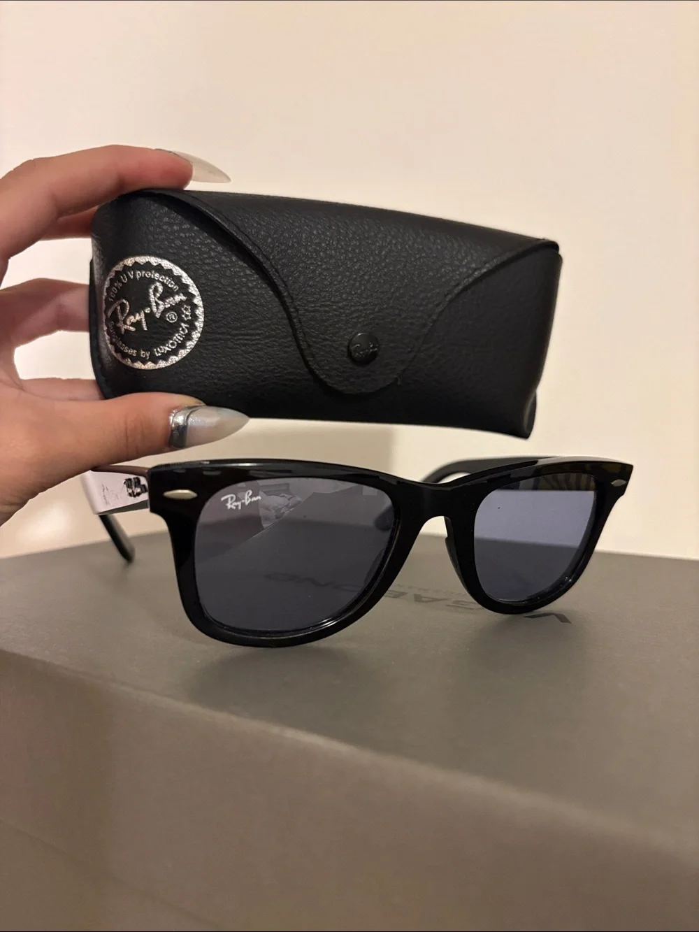 Ray-Ban classic ray